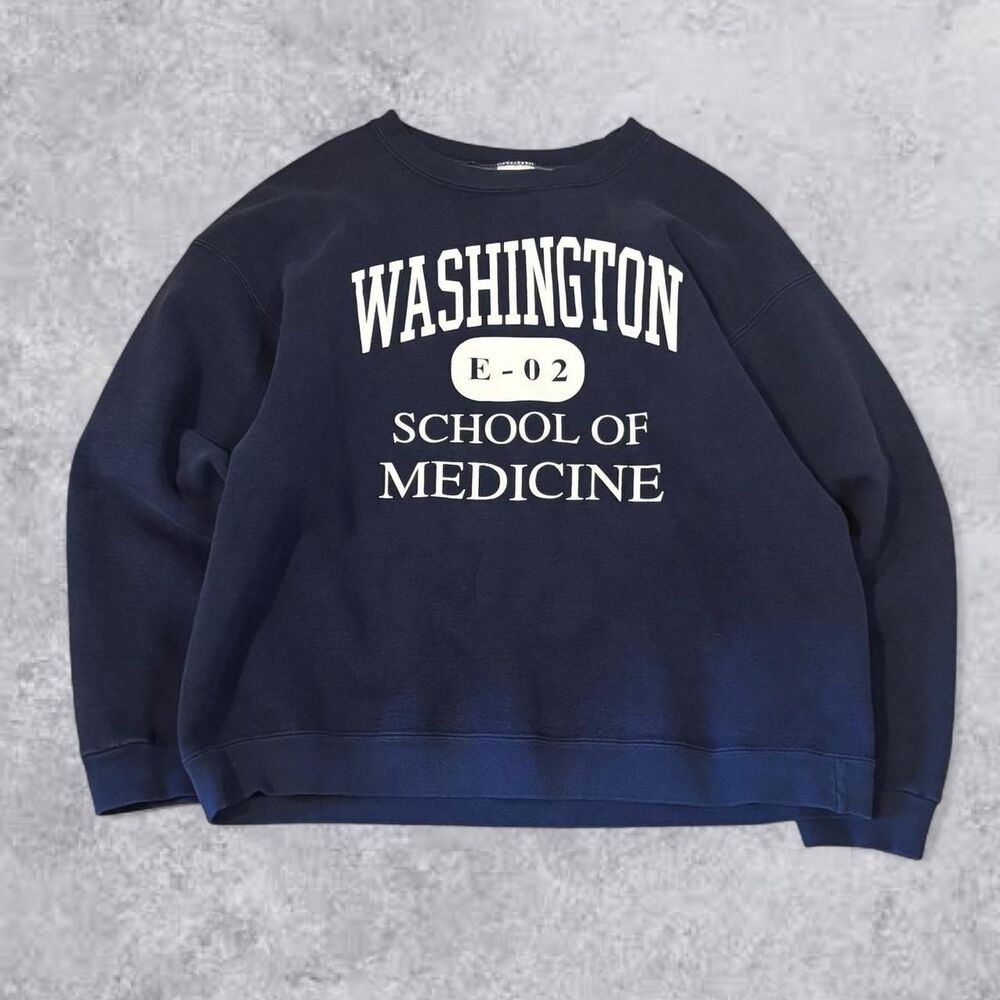 Fruit-of-the-loom Men's Navy and Blue Sweatshirt